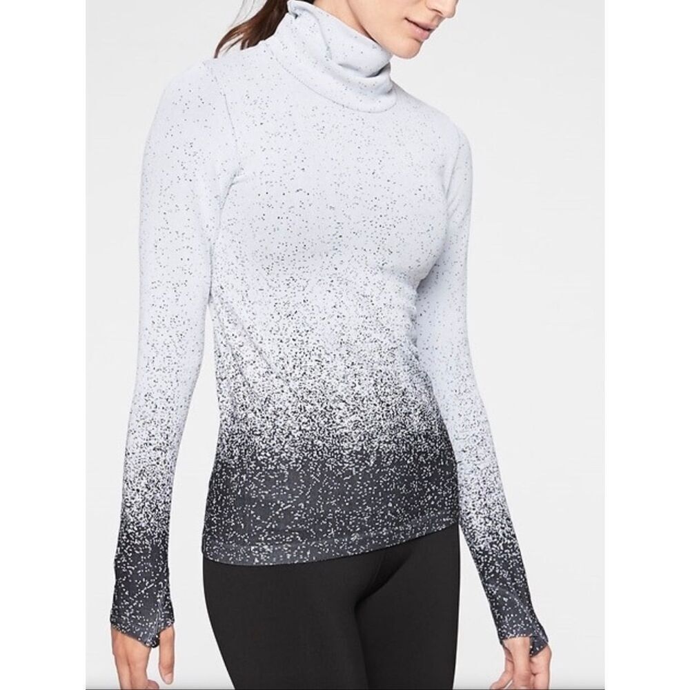 NEW NWT Athleta Flurry Base Layer Seamless Long Sleeve Shirt Top sz M